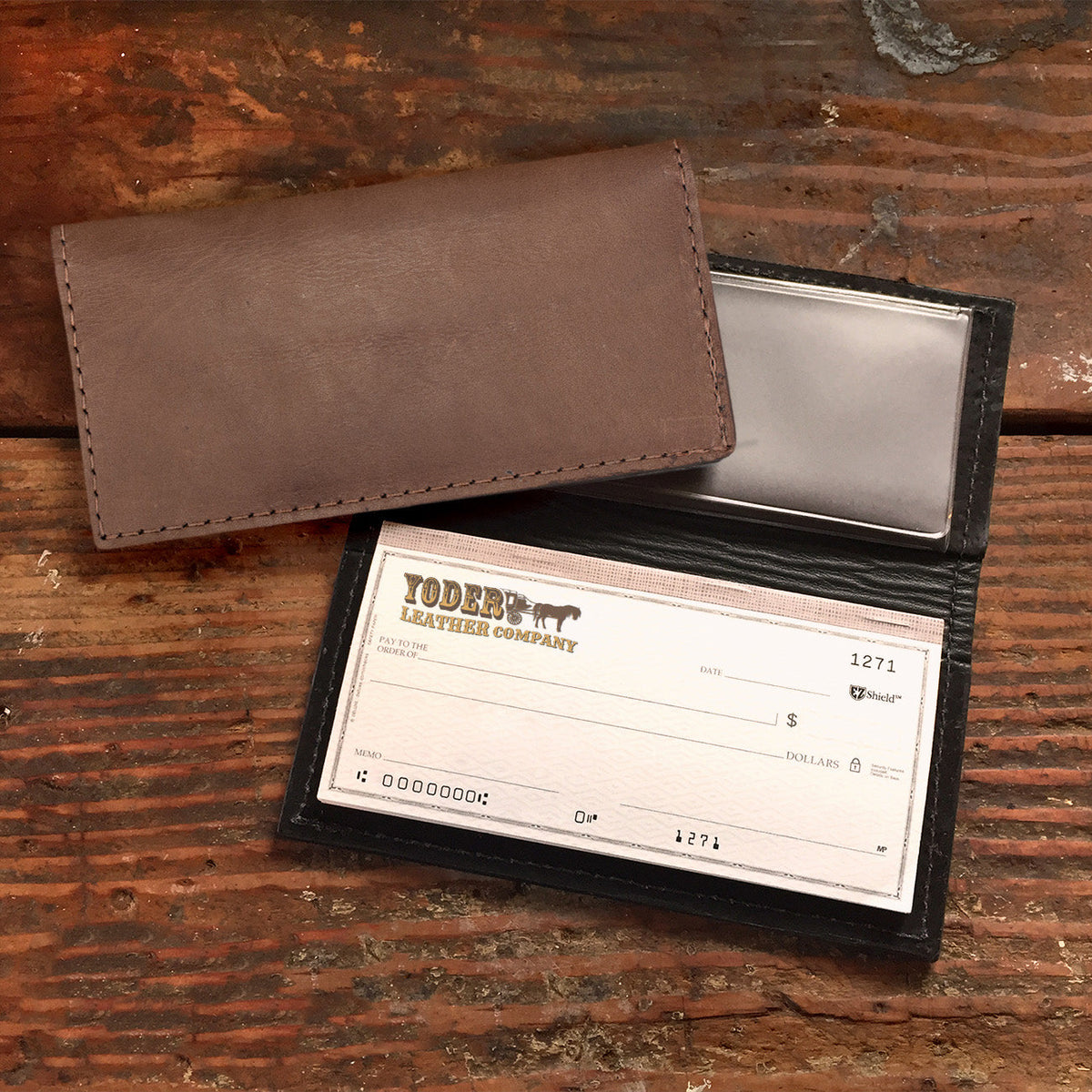 Kangaroo Brown Checkbook