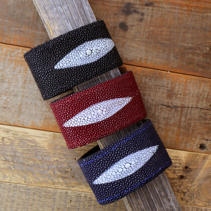 Women's Stingray Red Cuff