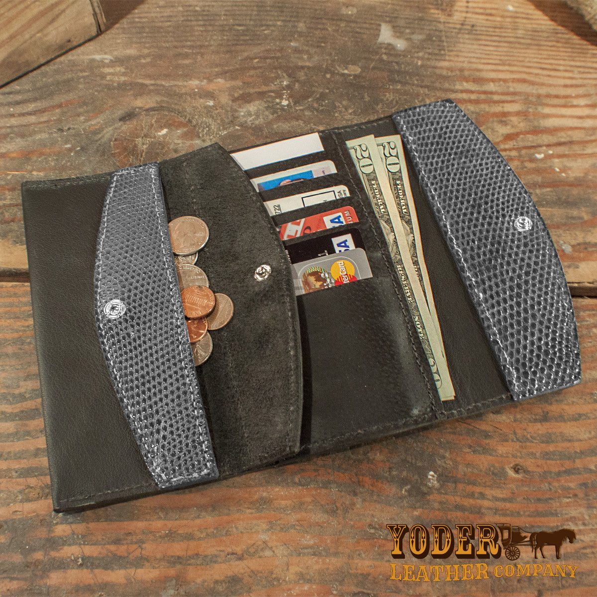 Women's Lizard Gray Clutch