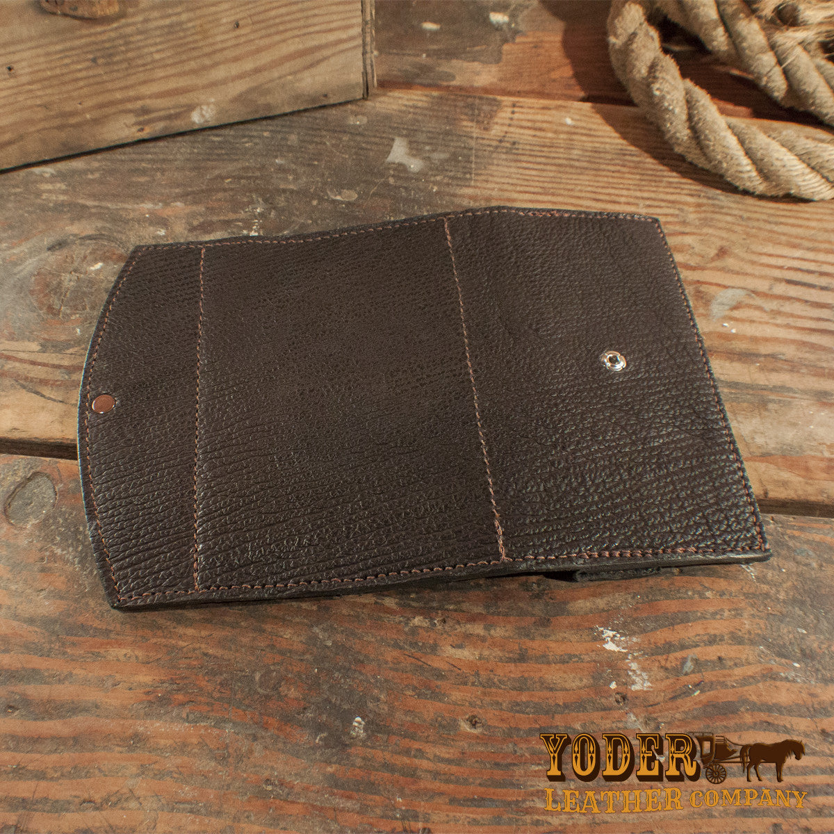 Women's Shark Brown Clutch