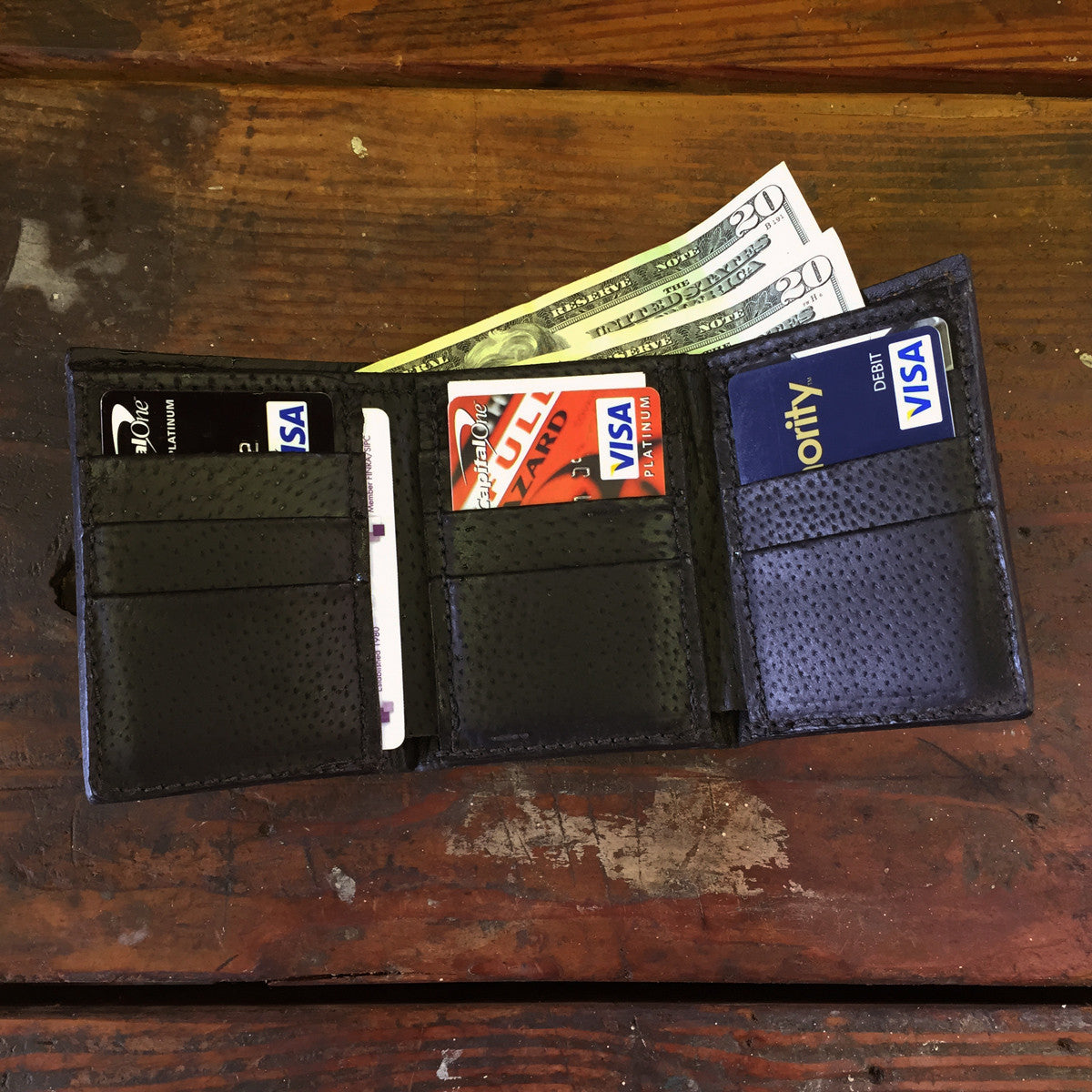Stingray Red Trifold