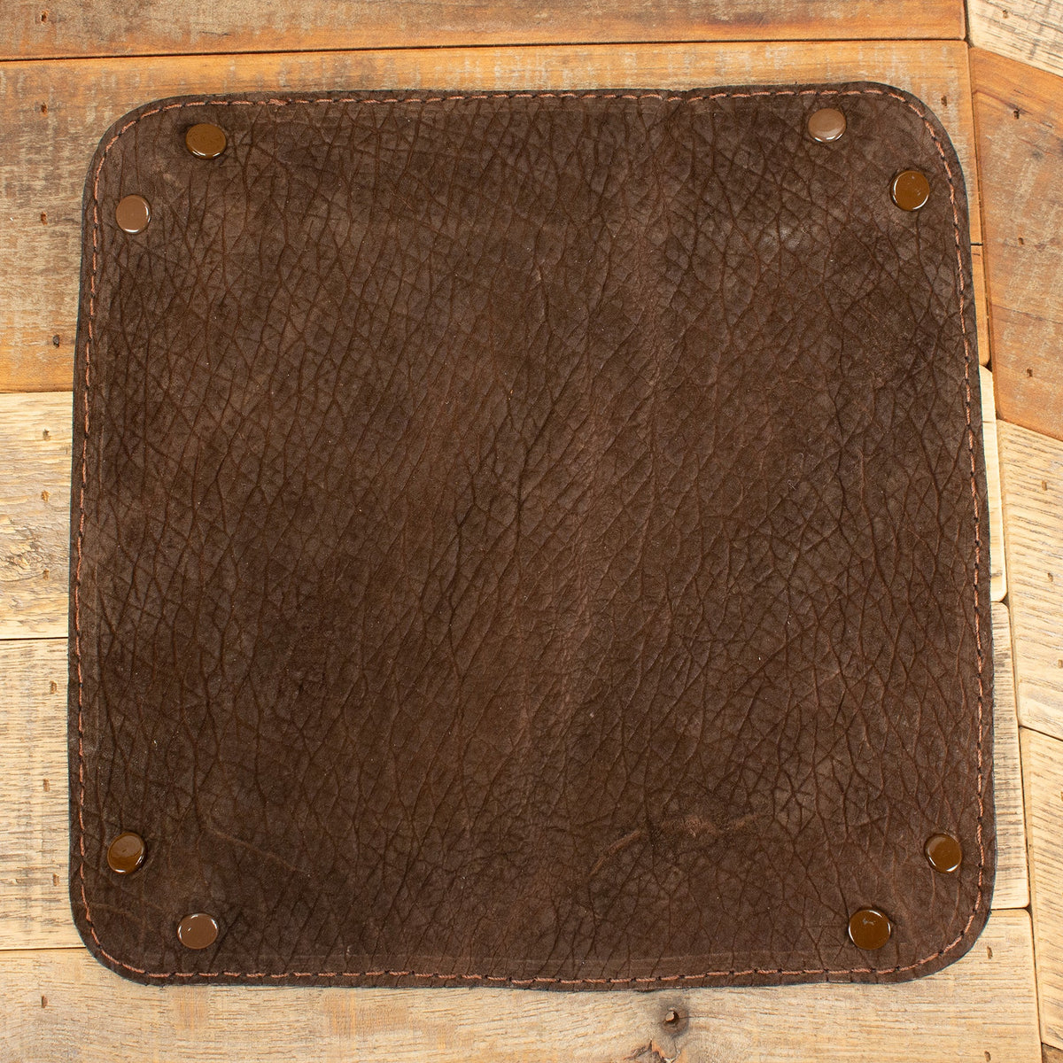 Hippo Brown Valet